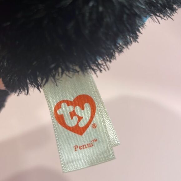 Ty Peek-A-Boo Penni Penguin 2015 Beanbag Plush Phone Holder Great Condition 4.5” - Picture 9 of 10